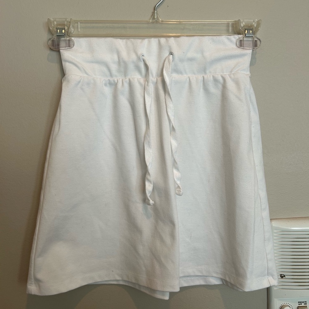Brand; Wild Fable Color; White Size; X- Small